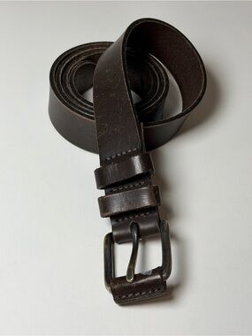 RICHARDS Fine Attire Genuine Leather Made in USA Brown Belt Antique Metal Buckle